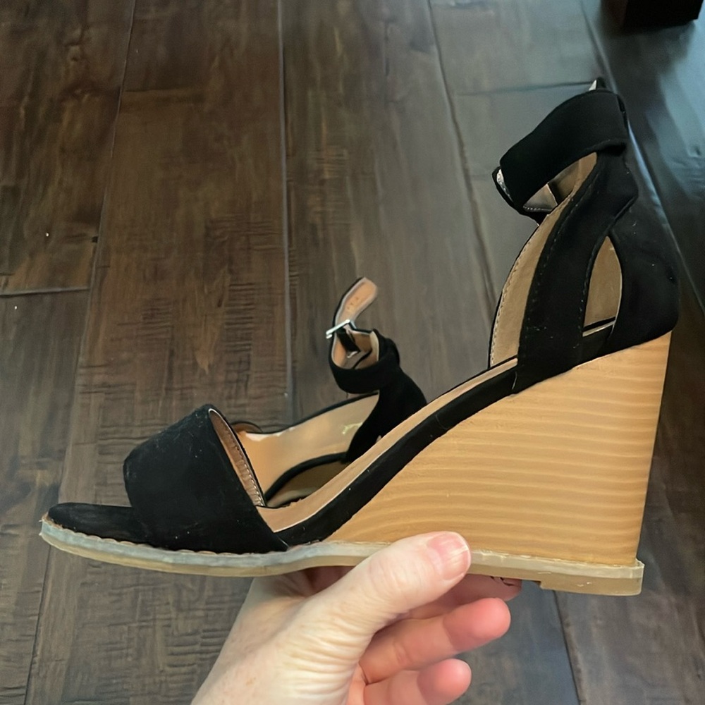 Black suede heels